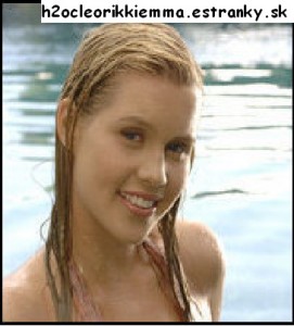 emma mokra.jpg
